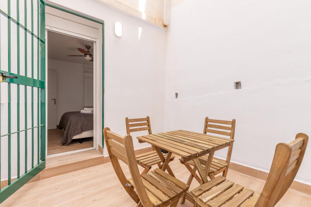 Fun Building Flats By Homeabout Malaga Zewnętrze zdjęcie